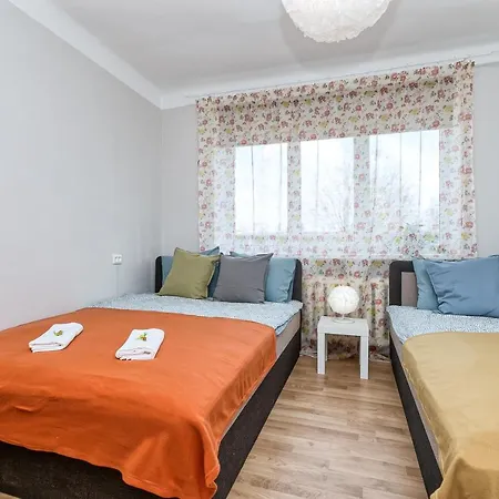 Prusu 17a Apartment *
